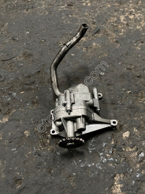 MERCEDES W203 W204 MOTOR YAĞ POMPASI ÇIKMA ORJ 6111810201