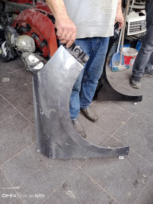 Renault Clio5 sağ ön çamurluk çıkma