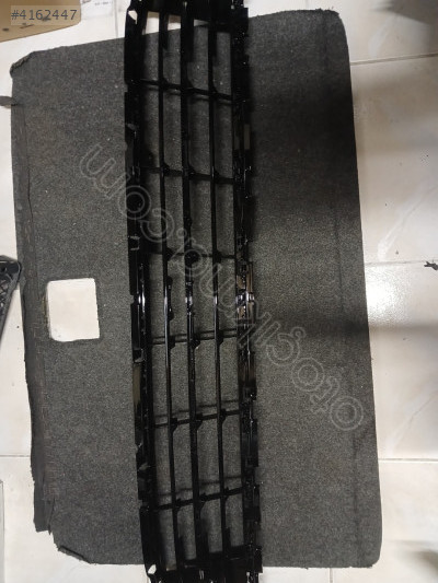 3G0853677K Alt Izgara Passat