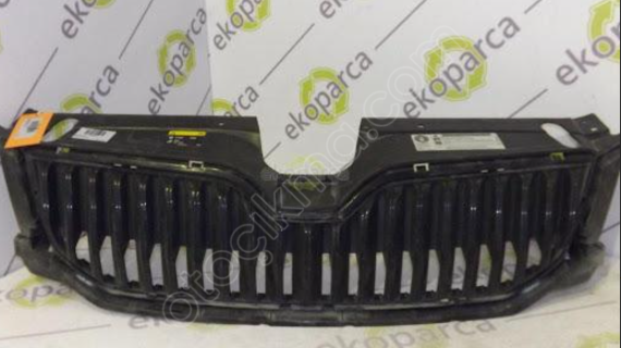 SKODA OCTAVİA 2015 2019 ÖN PANJUR 5E0853653C