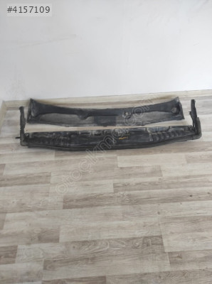 RENAULT FLUENCE ORJİNAL CAM ÖN IZGARASI ALT ÜST 668100012R