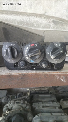1688302285 Mercedes w168 klima kontrol paneli