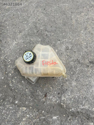 FORD FİESTA YEDEK SU BİDONU