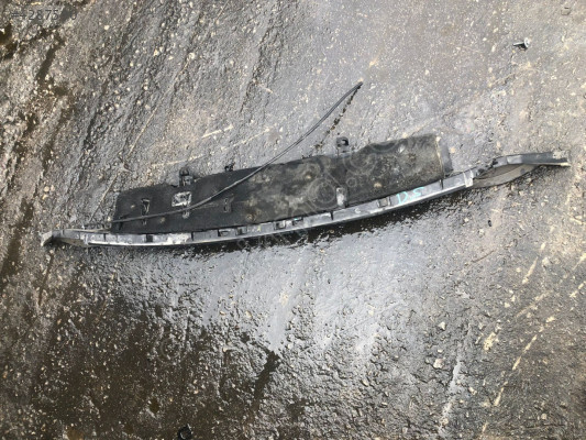 DS7 CROSSBACK ÖN CAM IZGARA ALTI OTO FEDAİ