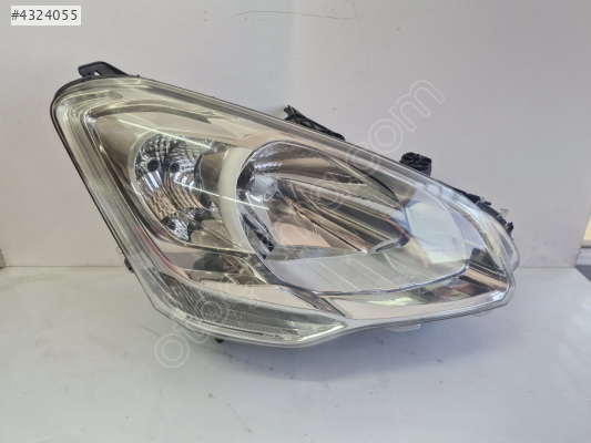 CİTROEN BERLİNGO SAĞ ÖN FAR 2008-2012 SIFIR AYARINDA