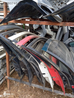 E36 sağ ön kapı