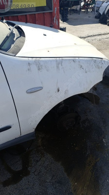 Fiat Albea sağ ön camurluk
