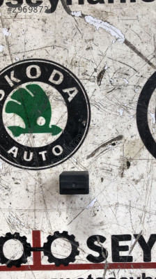 13266316 Opel Corsa D 1.3 dizel 4 ayaklı siyah role