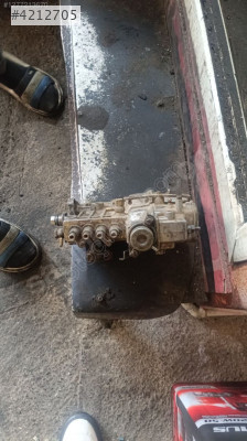 mersedes 240 dizel pompa