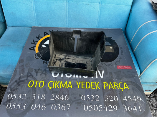 Mitsubishi L200 Akü Kabı Orjinal Çıkma (19-24)