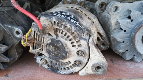 Renault clio 1 şarz dinamosu