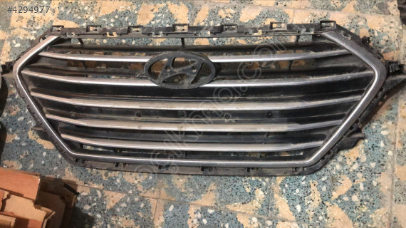 HYUNDAİ ELANTRA ORJİNAL ÇIKMA ÖN PANJUR