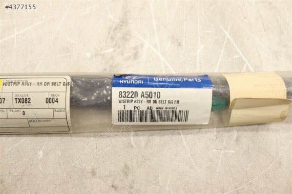 FİTİL ARKA CAM SIYIRICI SAĞ İ30 83220-A5010