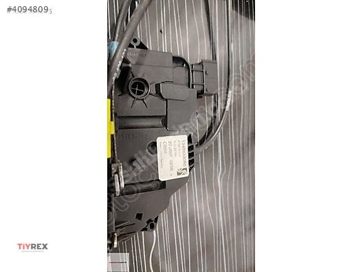 Fiat 1348633080 FİAT DUCATO Boxer Jumper Sağ Sürgülü Kapı Kilidi