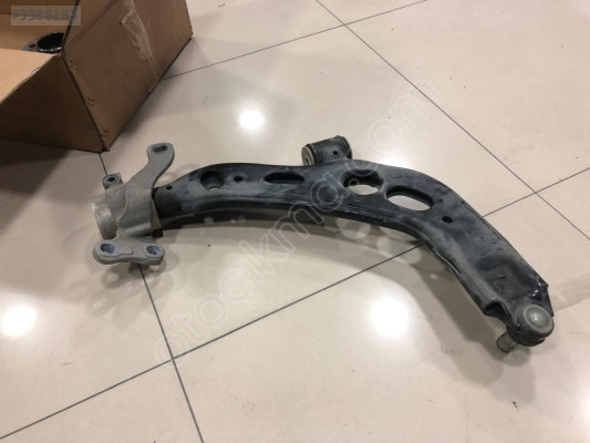 BMW 1 SERİSİ F40 ÖN ALT SALINCAK 10353212