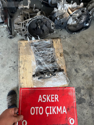 İnsigina 2.0 yarım hazır yapılı motor
