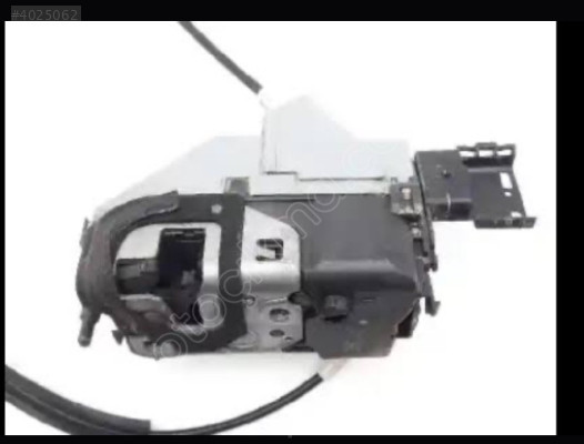 citroen c5 aircross kapı kilidi sol 1638458680