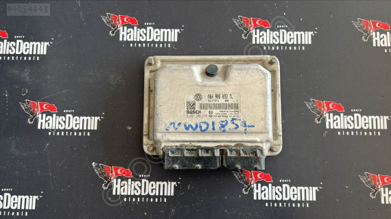 Volkswagen Polo Motor Beyni ME7.5 06A906032TL 0261208950