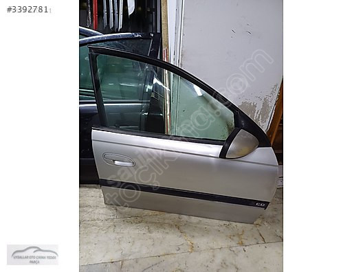 Opel Omega çıkma orijinal sağ ön kapı