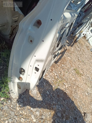 Hyundai i20 sag arka kapı