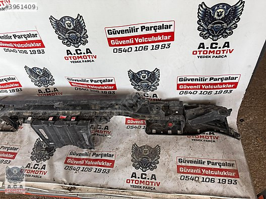 TOYOTA HILUX ARKA TAMPON DEMİRİ ÇIKMA ORJİNAL TEMİZ