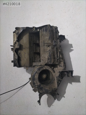 03745 RENAULT MASTER 2 KALORİFER KAZANI