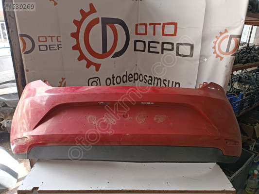 Seat Leon Arka Tampon Orjinal Çıkma