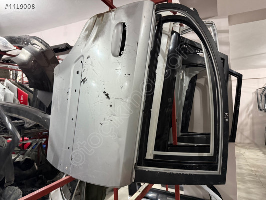 KİA RİO ÇIKMA ORJİNAL SAĞ ARKA KAPI BD1