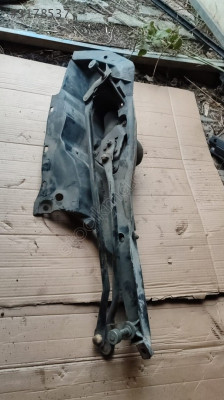 Chrysler Concorde 96 97 çıkma silecek motoru
