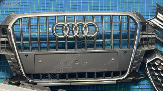 Audi Q3 Modeli İçin Ön Panjur - Oto Çıkma Parçaları
