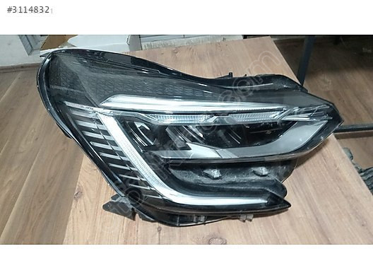 Captur 2 sağ ön far