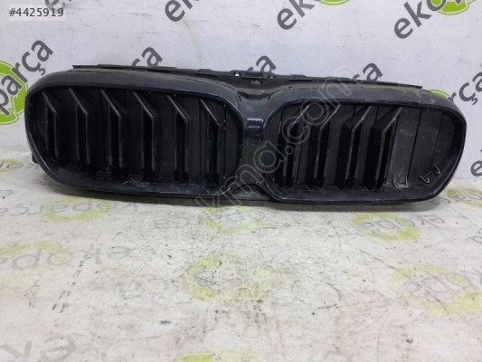 BMW 5 SERİSİ 2017 2023 G30 PANJUR İÇ MASKE 18715610