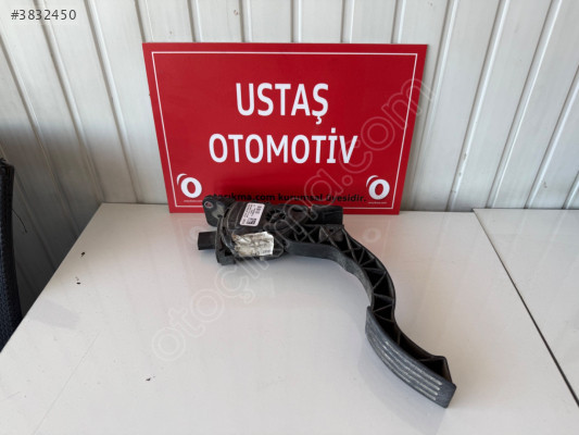 FORD FOCUS GAZ PEDALI