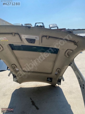 BMW X1 CAM TAVAN KESME OTO FEDAİ