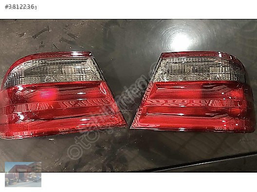 MERCEDES W210 E-SERİSİ SIFIR MAKYAJLI SAĞ-SOL DIŞ STOP TAKIM