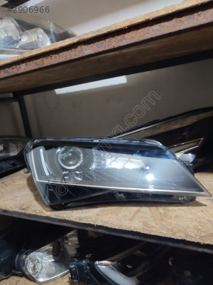 Skoda superb sağ far Xenon 2015-2019 orjinal çıkma