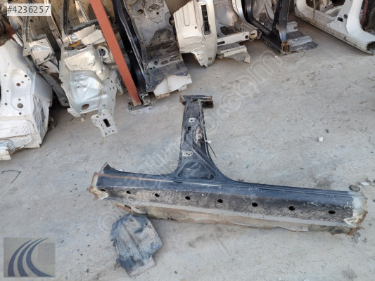 MAZDA 3 2010 ÇIKMA SAĞ MARŞBEL KOMPLE