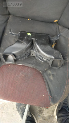 Clio 4 havalandırma borusu