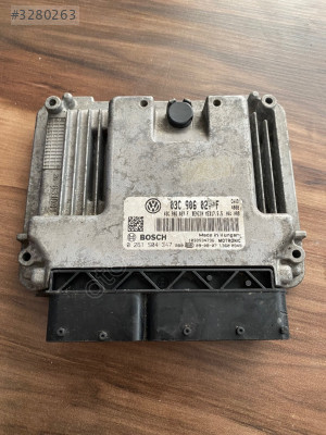 VW SCIROCCO MOTOR BEYNİ 03C906027F 0261S04347 ÇIKMA