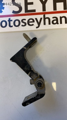 8W5831404A 8X4833408A Audi A4 2017 sağ ön kapı üst menteşesi