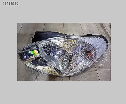 Hyundai Accent Era SOL Far 2009-2011 92101-1E089