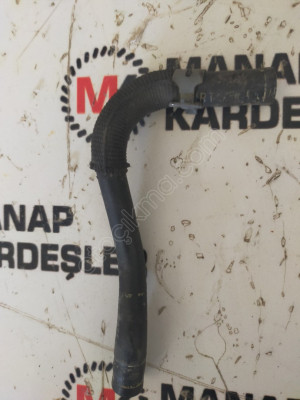 AUDİ A4 SICAKLIK SENSÖRÜ HORTUMU 8K0131850K