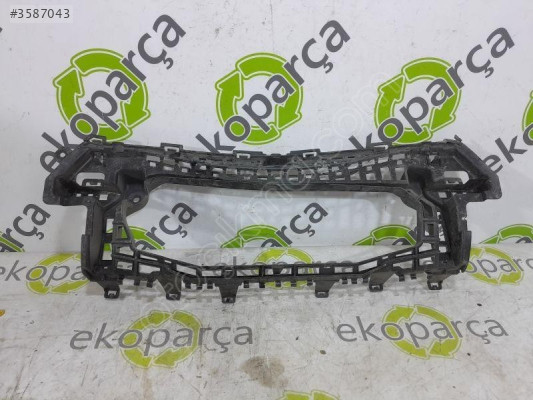 MERCEDES C SERİSİ 2020 2024 W206 ARKA TAMPON TUTUCU A2068855103