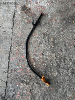 CRAFTER 2.5 TDİ ÇIKMA ORJİNAL YAĞ ÇUBUĞU