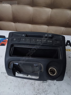 TOYOTA YARİS TEYP ÇAKMAKLIK
