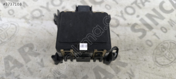 SİNCAR OTO'DAN MG ZS ÖN RADAR SENSÖRÜ ÇIKMA ORJİNAL 10966407