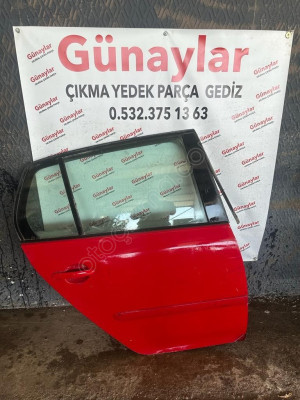VOLKSWAGEN GOLF 5 SAĞ ARKA KAPI