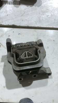 Volkswagen Polo Motor Takoz Sağ (2014-2017) 1.4 TDI 6C0199262A