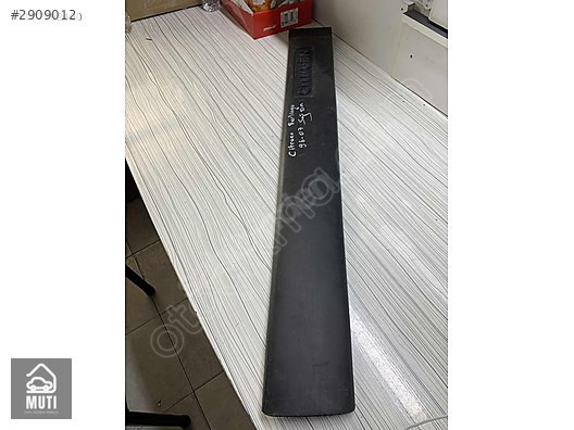 9619030477 CITRÖEN BERLİNGO 96-07 SAĞ ÖN KAPI BANDI