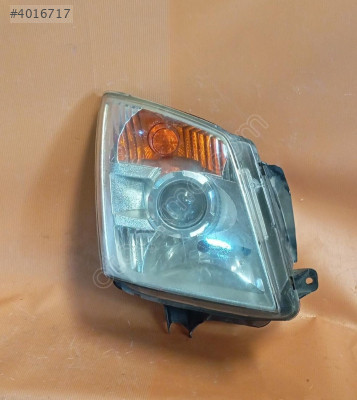 ısuzu d-max sağ far